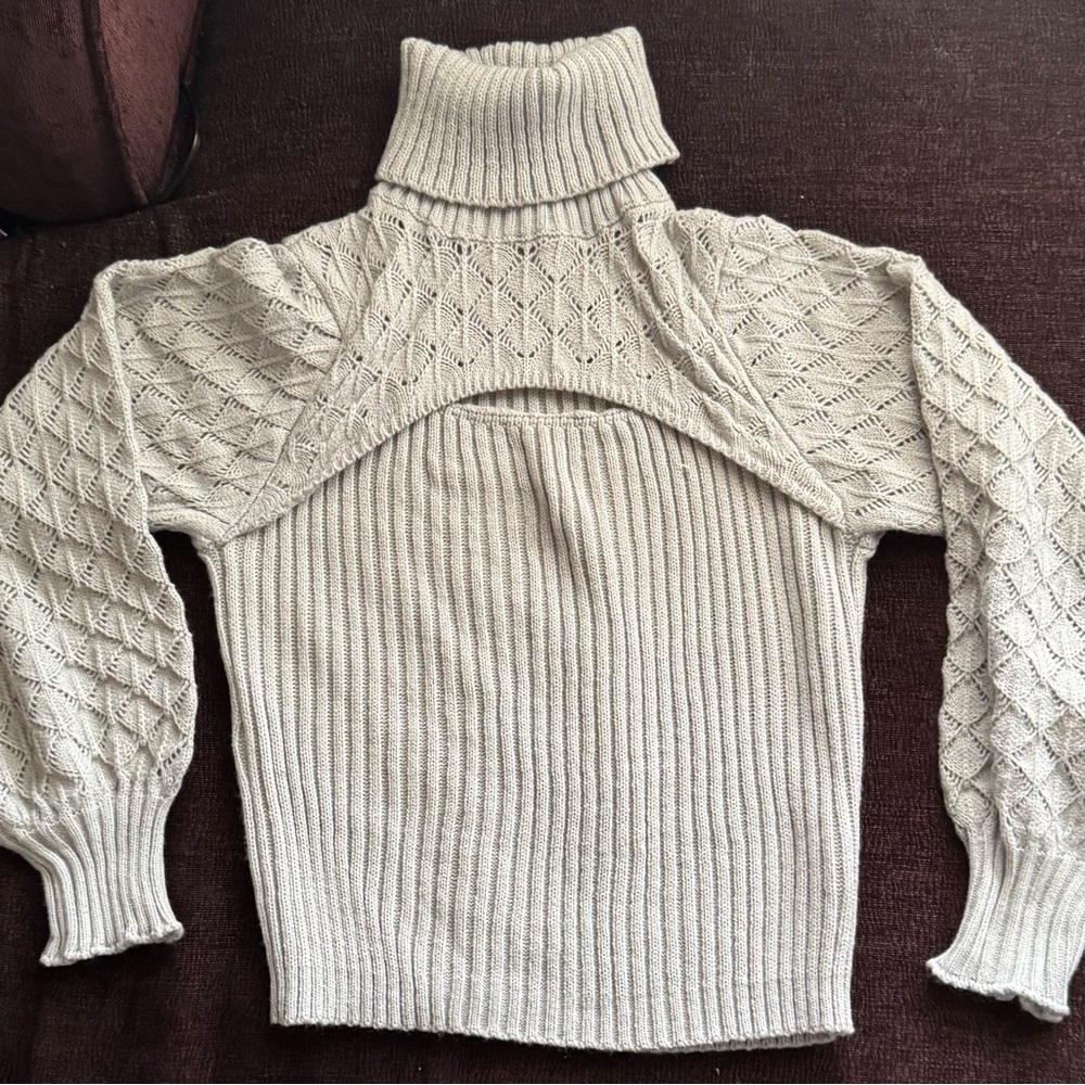 Elegant Cream Turtleneck Sweater